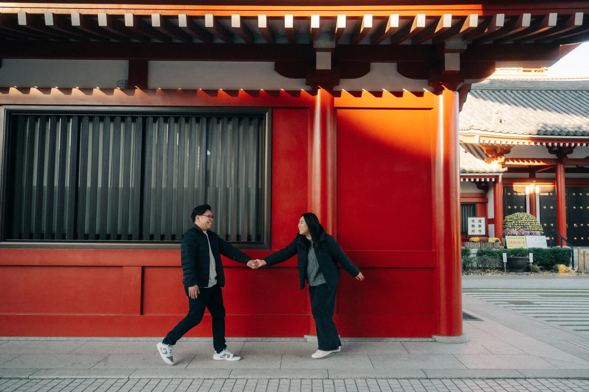 Vivian and Timothy in Japan, photo 12