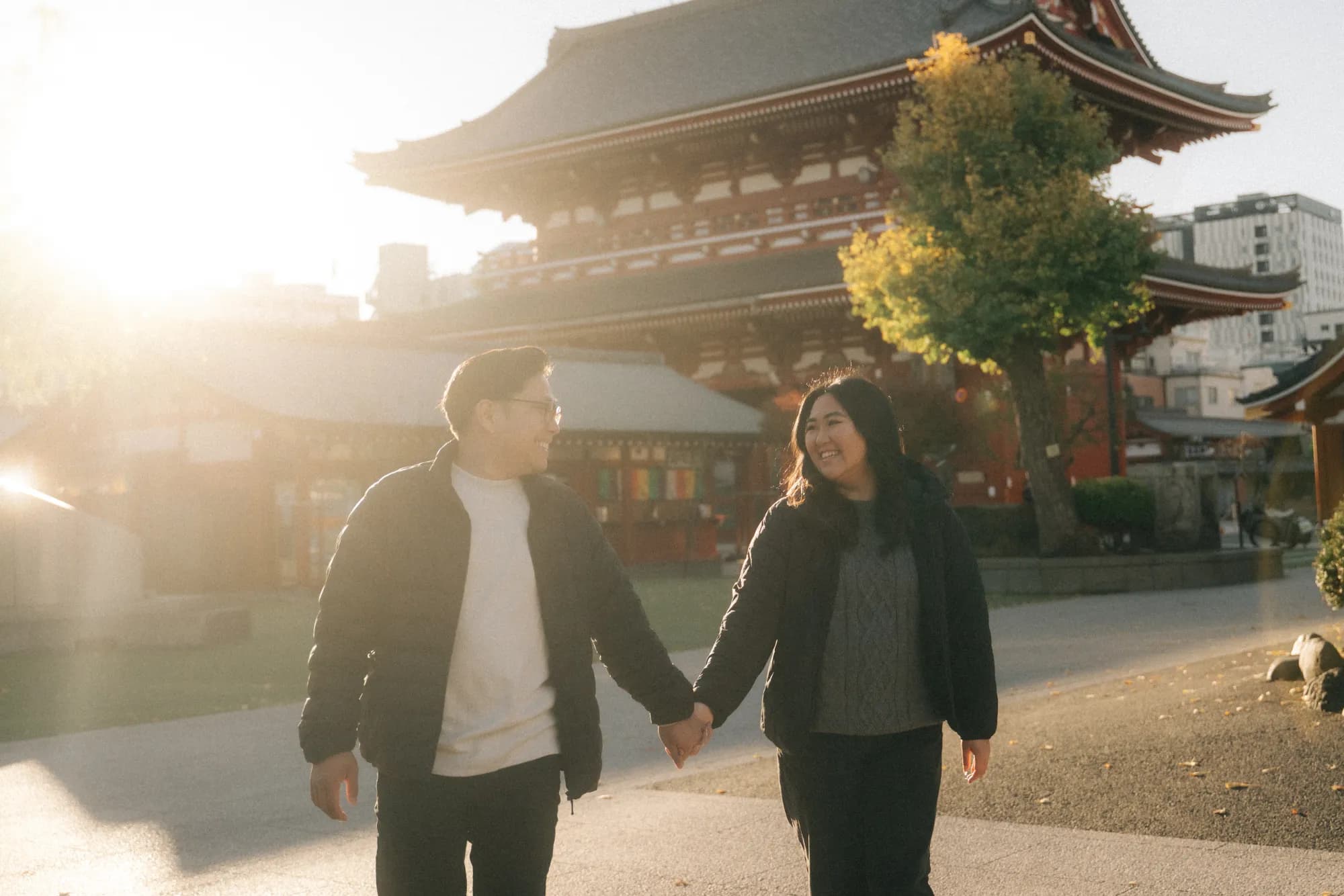 Vivian and Timothy in Japan, photo 30