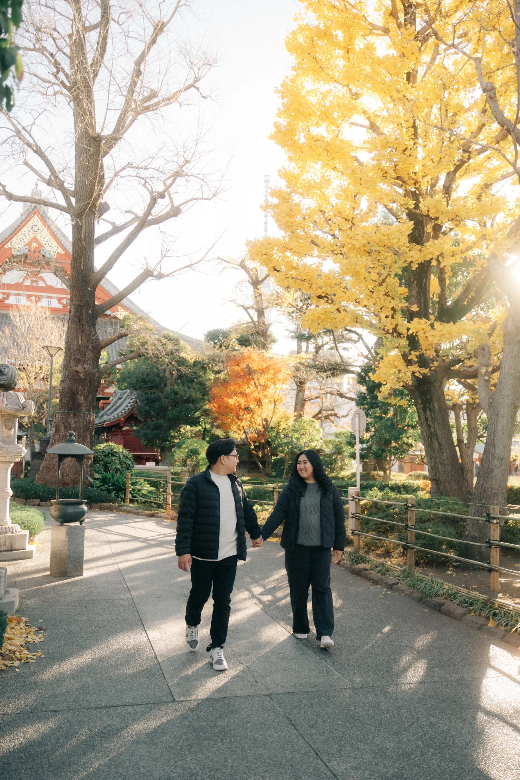 Vivian and Timothy in Japan, photo 32