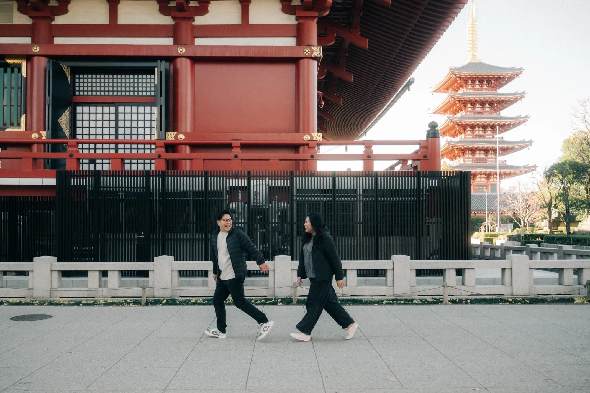 Vivian and Timothy in Japan, photo 68
